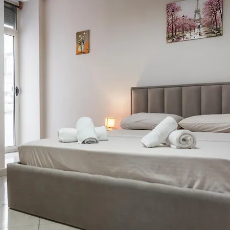 Royal Serenity Beachfront Two-Bedroom Suite Durres Exterior photo